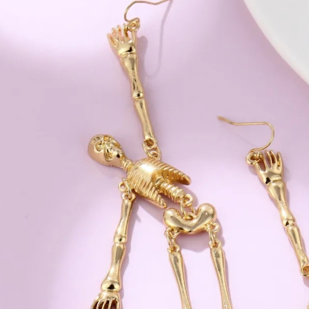 I'll Try & Restock Skeleton Earrings Gold Dangle Halloween - Picture 8 of 12